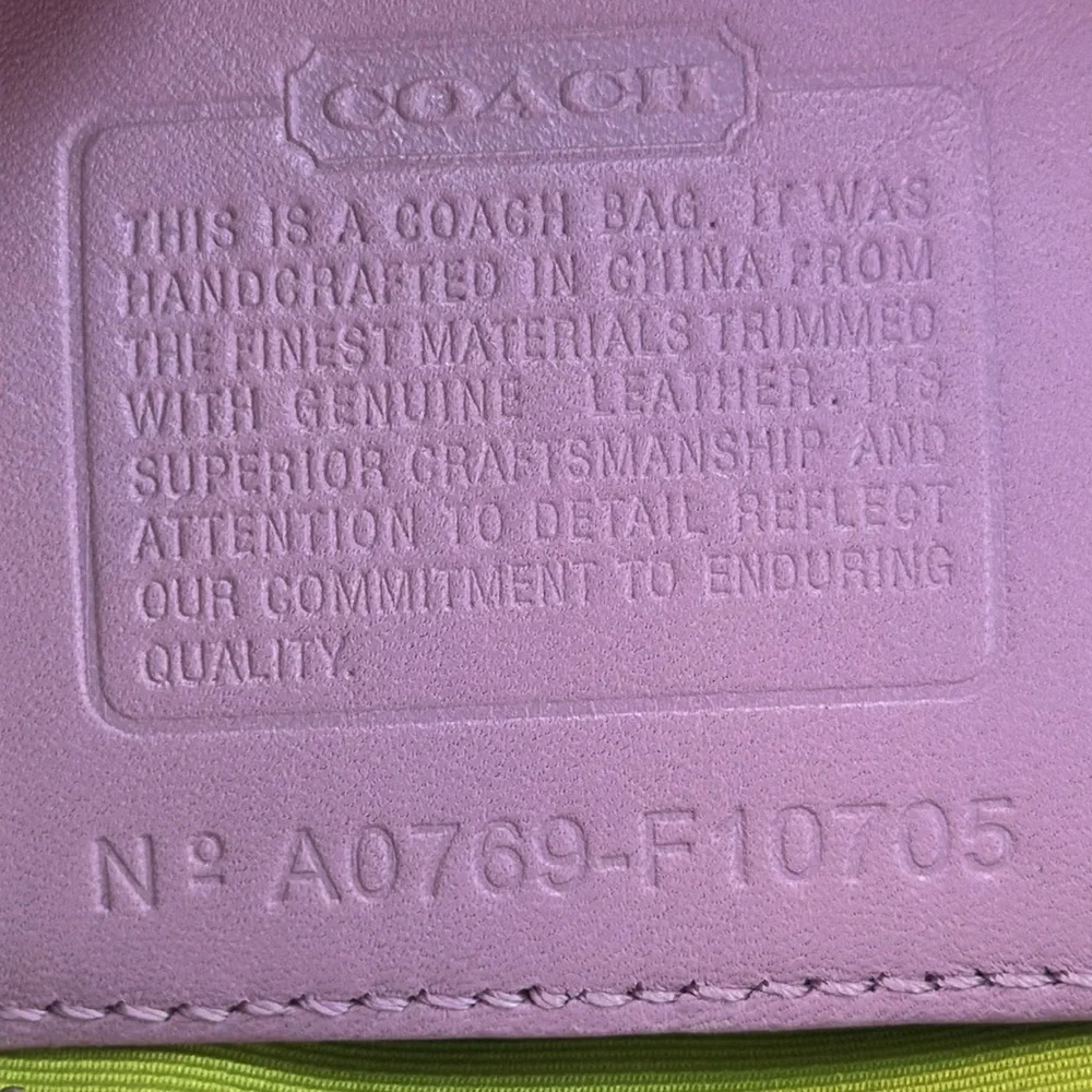 Coach Y2K Hampton Multi color striped fabric and leather tote 2007 - Picture 14 of 15